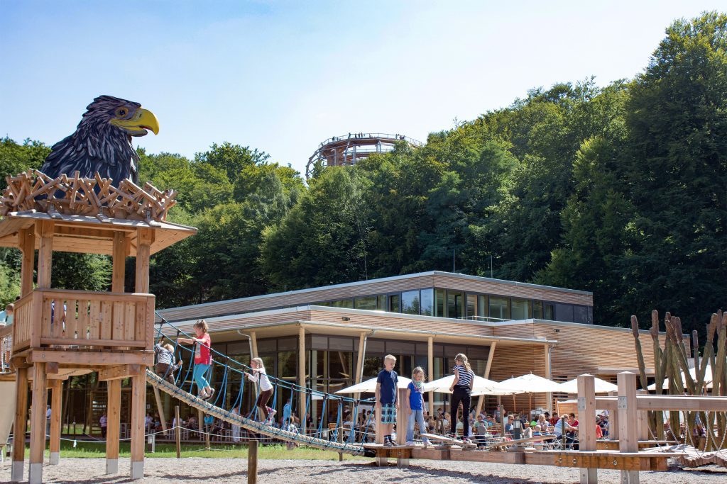 Boomhus und Abenteuerspielplatz auf dem Baumwipfelpfad Rügen