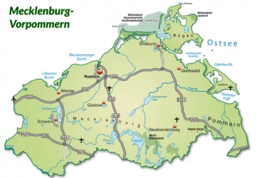 Tourismus in MV: Landkarte von Mecklenburg-Vorpommern mit Verkehrsnetz